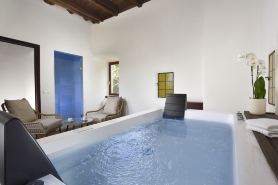 Torre Delle Cornacchie - Private Pool Villa