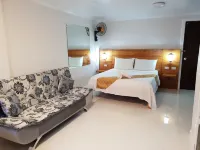 Treasure Island Resort Hotels near Freeport Institute For Research Science and Technology