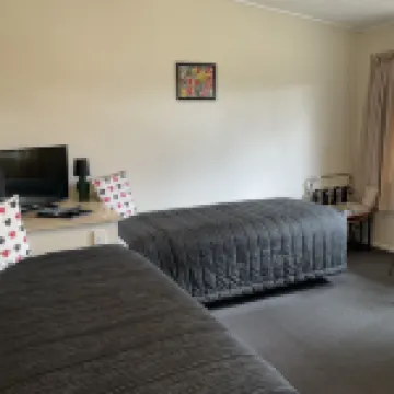 Alexandra Garden Court Motel