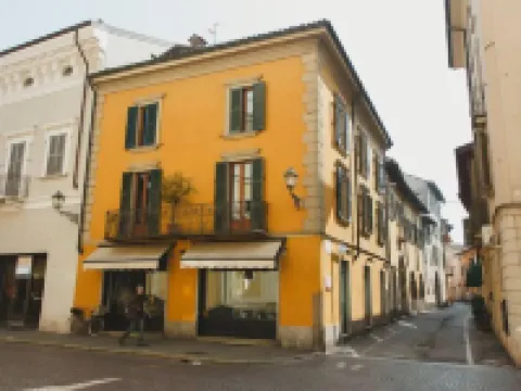 San Clemente Hotels in Crema