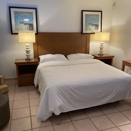 Bahia Bay Resort