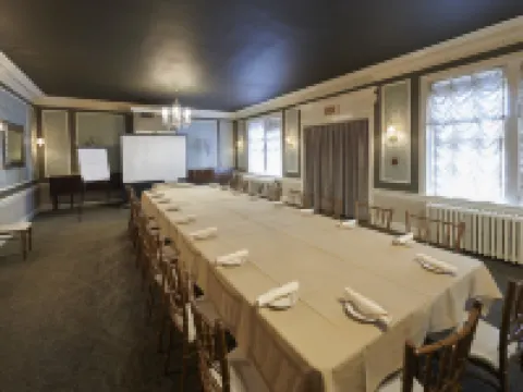 Lititz Springs Inn Hotels in Lititz