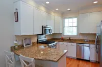 Luxury & Location in New Buffalo - Downtown, Close to Beach, Private Pool