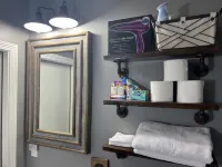 Modern themed guest suite-10 minutes from UTRGV!