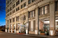 The Candler Hotel Atlanta, Curio Collection by Hilton Hôtels à : Atlanta