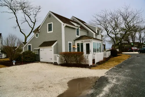 Maushop Property - First Time Available