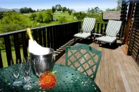 Eight Bells Mountain Inn - Mountain view