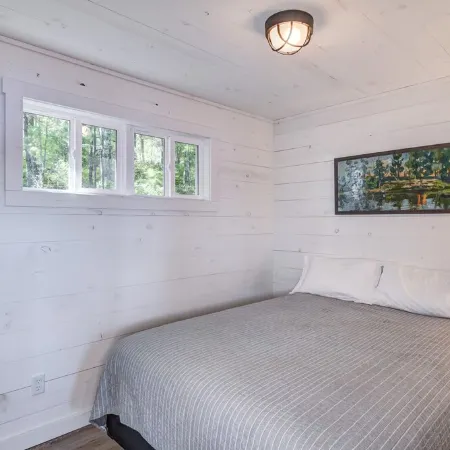 Cozy new cabin on Lac Courte Oreilles!!