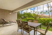 Stunning Pools and Gourmet Kitchen - Luxurious Ground Floor Haven