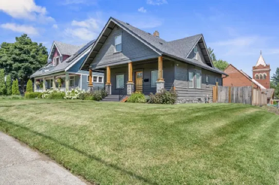 Charming Escape with Hot Tub and Fenced Yard - Stylish Retreat