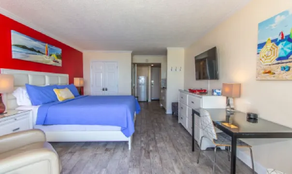 Private Balcony and Modern Amenities - Spectacular Oceanfront Escape