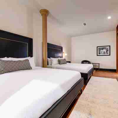 3BR Group Haven + Private Patio Walk to French Quarter | The Mayfair Rooms