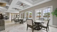 Private Plunge Pool and Resort Access - Stunning Modern Retreat Hotel di Polk County