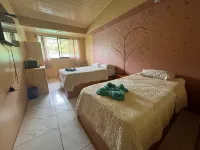 Hotel Uran - Pysäköinti