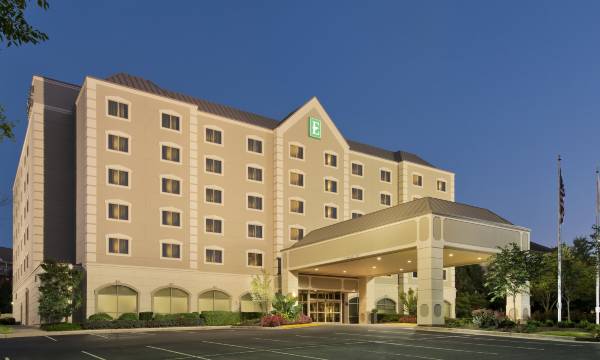 Embassy Suites by Hilton Dallas Near the Galleria