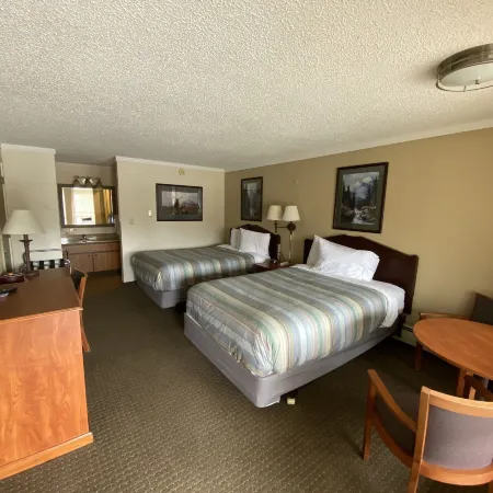 Snowshoe Motel