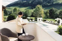 Alpenpalace Luxury Hideaway & Spa Retreat - Pools