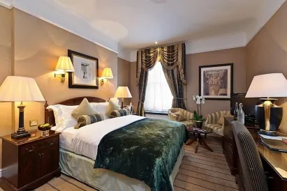 The Colonnade Hotel