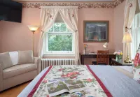 Mooreland Garden Inn Hotels in Carlisle
