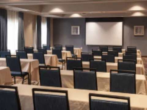 Hampton Inn & Suites Seattle/Redmond Hotels in Redmond