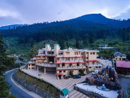 Anand Vardhan Resorts Отели в г. Натан