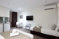 Merivale Motel Hotels in Killimicat