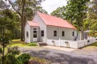 Bay and Bush, Jervis Bay Hotels in Huskisson