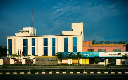 Le Raj Courtyard Hotel a Tiruvallur