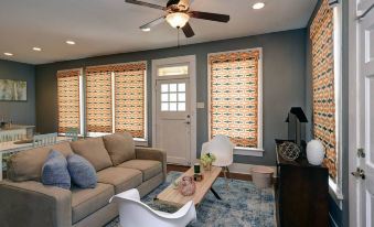 Cozy Downtown Historic House - Casa Verde