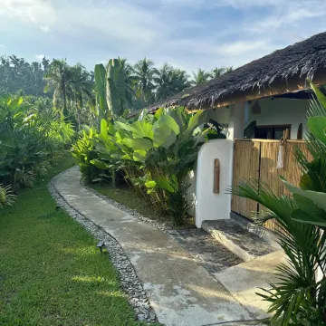 Yumi Villas Port Barton