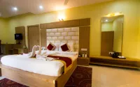 The River Front Resort - 3-Star