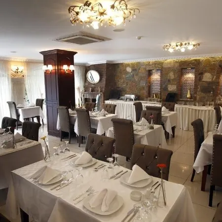 Saint John Hotel