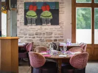 Le Terminus Hotels in Tournus