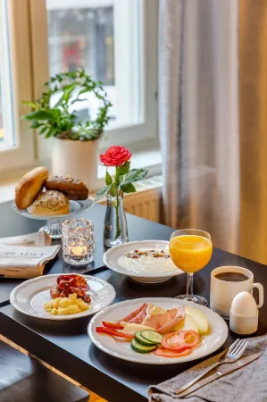 Ludvika Stadshotell Отели в г. Grangarde