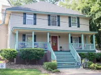 Swamp Rabbit Inn Hotels near Grace Church - Downtown