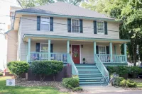 سوامب رابيت إن Hotels near Falls Park on the Reedy