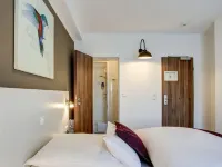 Hotel West Hotels near St. Pauli
