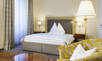 Parkhotel Graz - Traditional Luxury