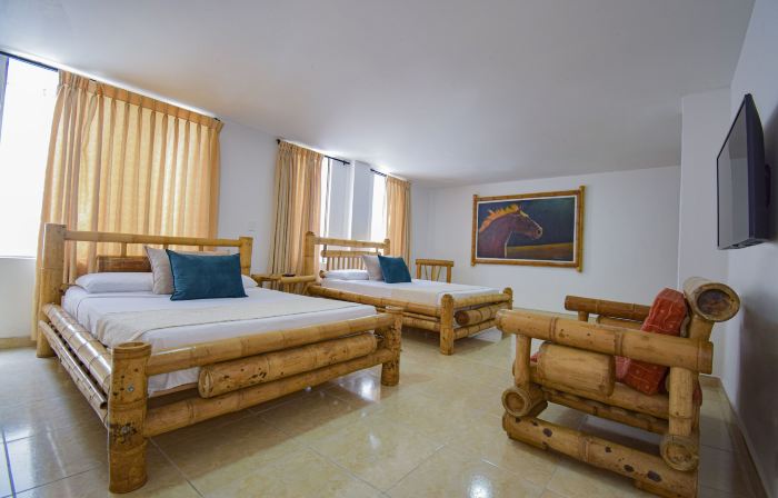 Hotel Toledo Plaza