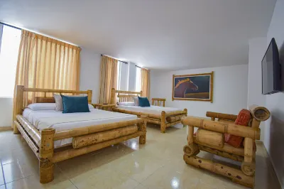 Hotel Toledo Plaza Các khách sạn ở 