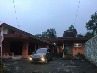 Hotel SiCantik Hotel dekat Cimory Cepogo Boyolali
