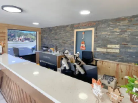 ทราเวลลอดจ์ โดย วินด์แฮม พิจิออน ฟอร์จดอลลีวูด ลาน โรงแรมในพีเจียนฟอร์จ