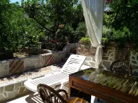 Spaceful Apartment with Veranda 'n Garden