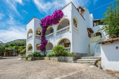 Dionysos Apartments