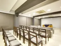 Hotel BB Palace (A Family Hotel) Hotels near Hanuman Temple / Statue