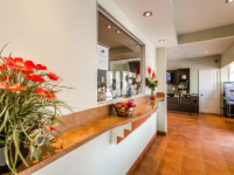 Olux Hotel-Motel-Suites Hoteles en Laval