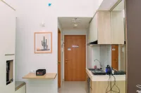 Comfy Studio Room at Evenciio Margonda Apartment