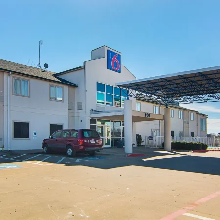 Motel 6 Terrell, TX