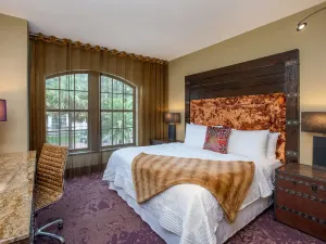 The Bohemian Hotel Savannah Riverfront, Autograph Collection