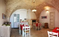 Palazzo Camarda B&B Hotels in Ceglie Messapica